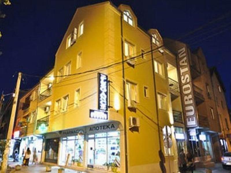 Accommodation Elegance Nis Exterior foto